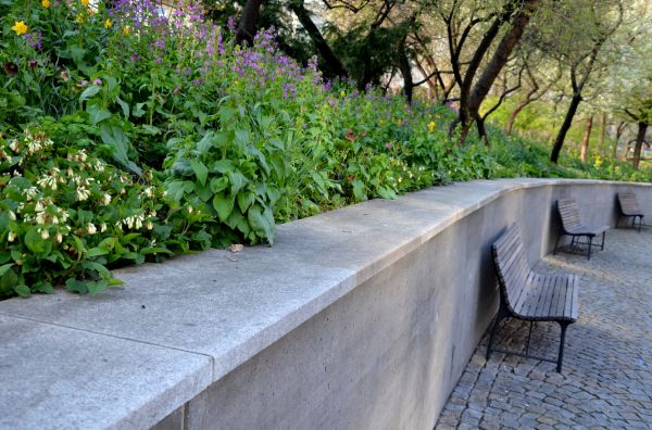 Concrete Retaining Wall Service in Yukon