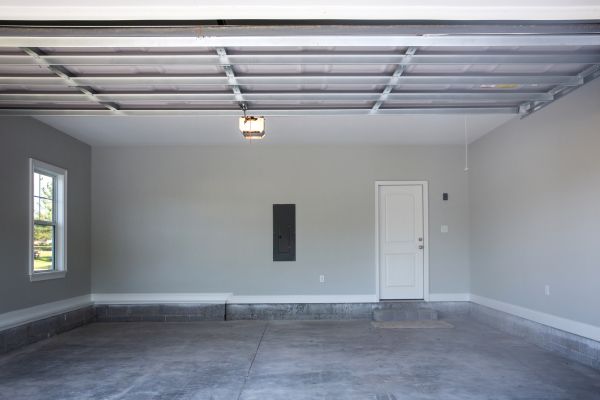 Garage Floor Installation in Yukon