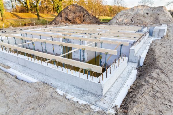 Building Foundation Service in Yukon